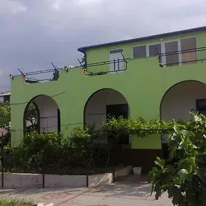 Ana Novi V. - Apartment
